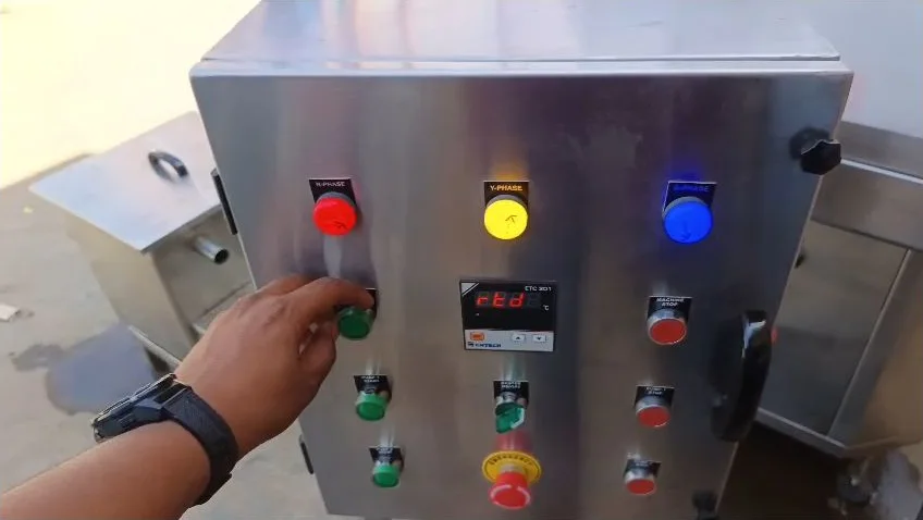 Semi-Automatic Rotary Bottle Washing Machine video thumbnail